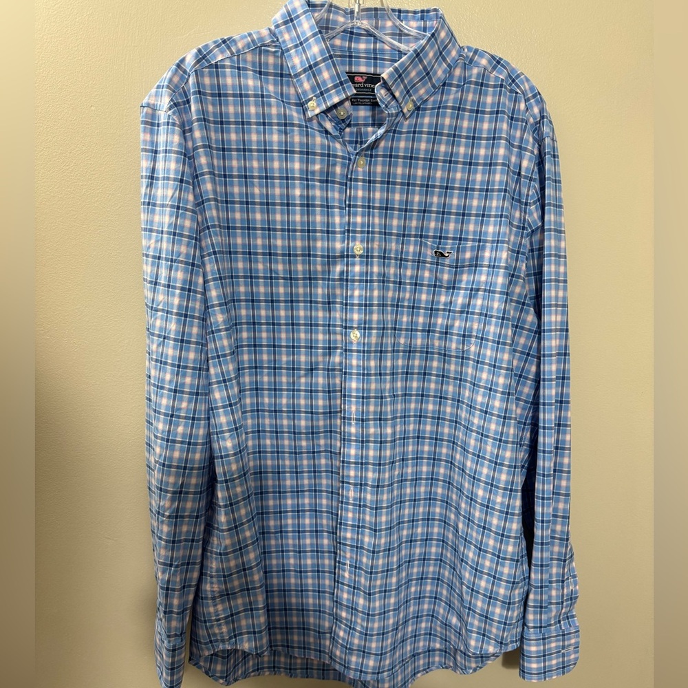 Vineyard Vines Performance Button Down Large - image 1